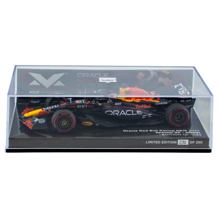 1:43 RB19 GP Barcelona 2023 - Winner image