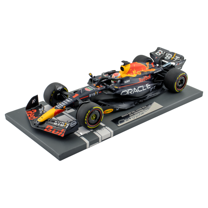 1:18 RB19 GP Hungary 2023 - Winner image