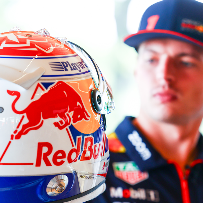 1:4 Retro Helmet 2023 - Max Verstappen image