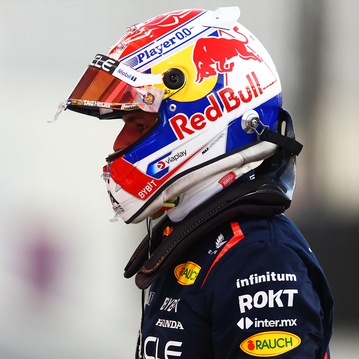 1:4 Retro Helmet 2023 - Max Verstappen image