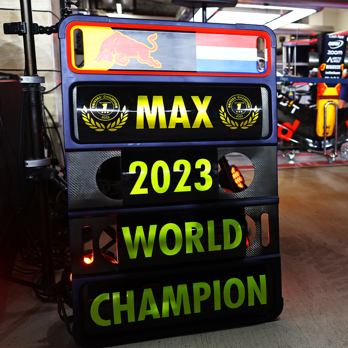 1:18 RB19 World Champion 2023 image