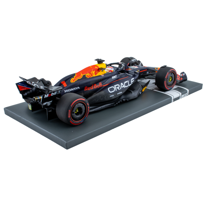 1:18 RB20 GP Bahrain 2024 - Winner image