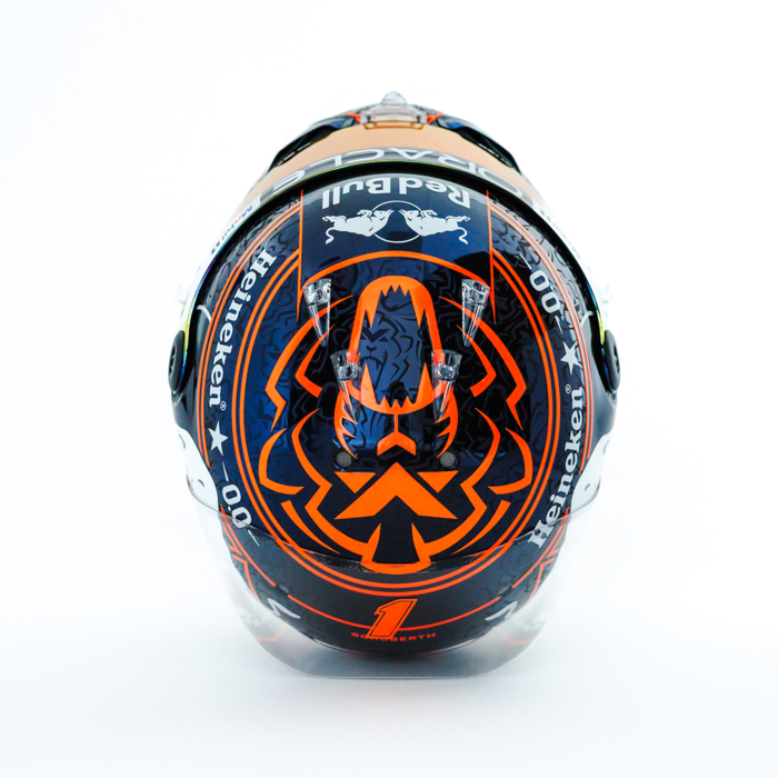 1:2 - Orange Lion Helmet 2025 - Max Verstappen image