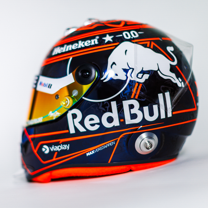 1:4 - Orange Lion Helmet 2025 - Max Verstappen image